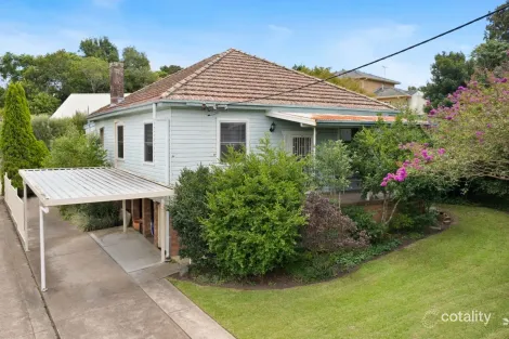 Property photo of 106 Paterson Road Bolwarra NSW 2320