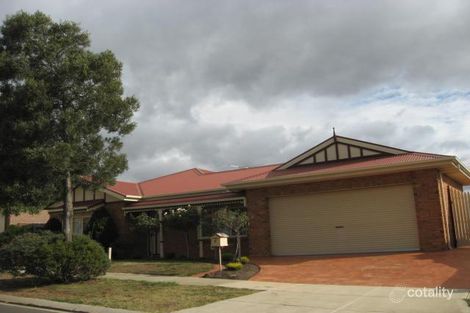 4 Citriodora Cct, Sunbury, VIC 3429