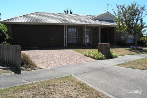 15 Colli Dr, Newborough, VIC 3825