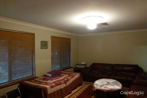 Property photo of 14 Woonan Place Karawara WA 6152