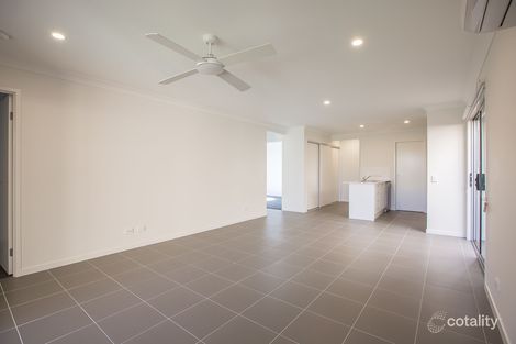 Property photo of 19 Gardenia Circuit Dakabin QLD 4503