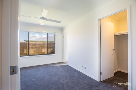 Property photo of 19 Gardenia Circuit Dakabin QLD 4503