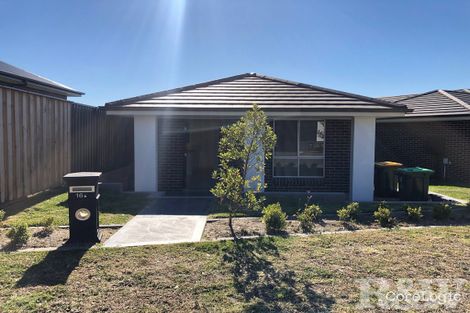 Property photo of 16A Besnard Street Oran Park NSW 2570