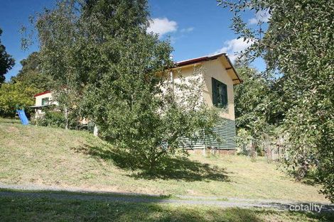 Property photo of 2 Albert Road Clematis VIC 3782