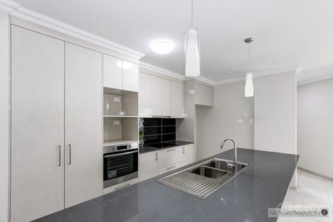 Property photo of 275B Torquay Terrace Torquay QLD 4655