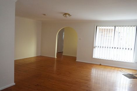 Property photo of 4 Brisbane Road St Johns Park NSW 2176