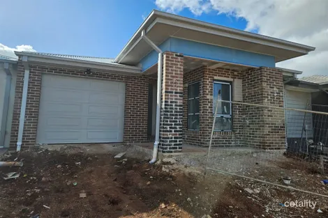 Property photo of 12 Rice Flower Crescent Strathtulloh VIC 3338