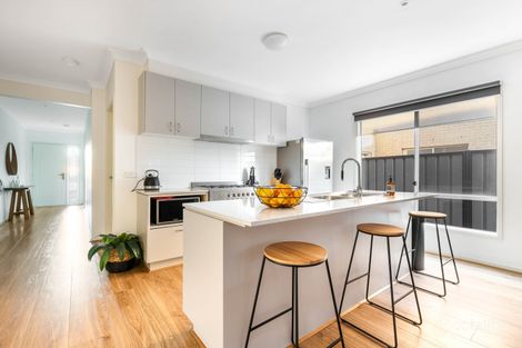 Property photo of 3 Progression Road Craigieburn VIC 3064