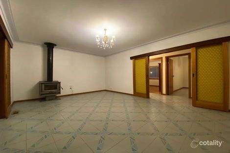 Property photo of 94 Lawley Street Reservoir VIC 3073