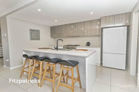 Property photo of 11 Barton Avenue Lloyd NSW 2650