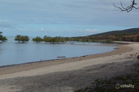 Property photo of 104 Colonial Drive Clairview QLD 4741