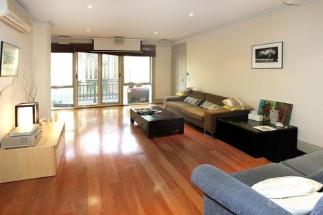 7/1a Hartpury Ave, Elwood, VIC 3184