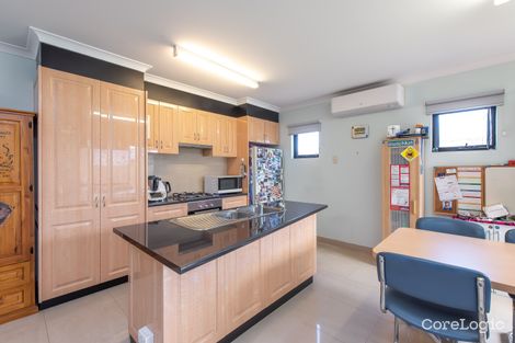 Property photo of 15B Quadea Way Nollamara WA 6061