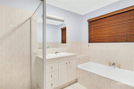 Property photo of 3 Daffodil Place Runcorn QLD 4113