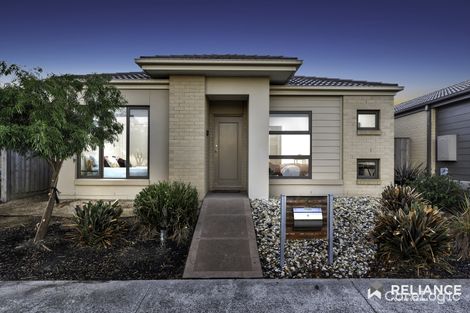 Property photo of 3 Shoreline Lane Point Cook VIC 3030