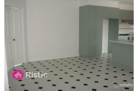 Property photo of 1 Bugatti Court Mill Park VIC 3082