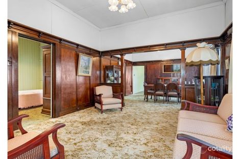 Property photo of 31 Knowsley Street Stones Corner QLD 4120