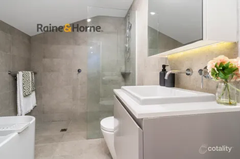 Property photo of 2/20 Shepherd Street Liverpool NSW 2170