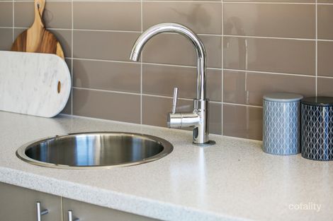 64/36 Fourteenth Rd, Connewarre, VIC 3227