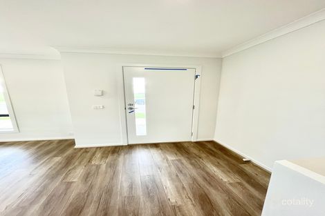 Property photo of 38 Greaves Avenue Deanside VIC 3336