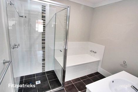 Property photo of 1/4 Kingsford Smith Road Boorooma NSW 2650