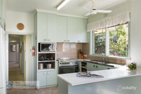 Property photo of 10 Simla Court Heathmont VIC 3135