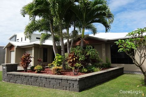 Property photo of 14 Turtle Place Blacks Beach QLD 4740