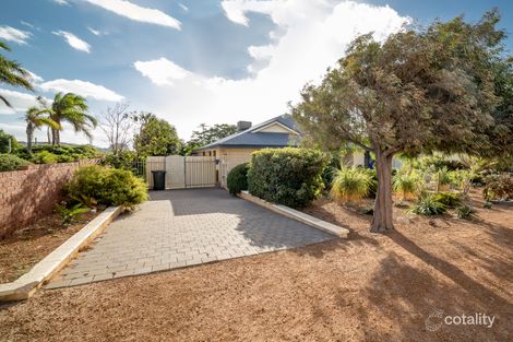 Property photo of 42 Waterfront Circle Drummond Cove WA 6532