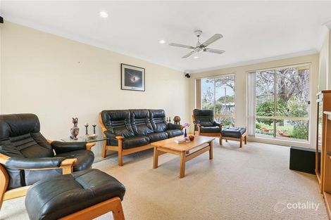 11 Bolt St, Shoalhaven Heads, NSW 2535