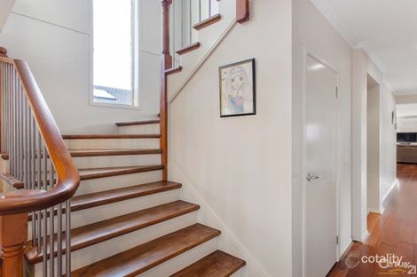 Property photo of 3 Crescendo Ridge Point Cook VIC 3030
