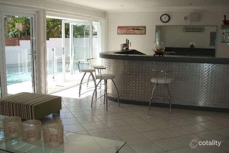 Property photo of 8 Cherry Alder Court Arundel QLD 4214