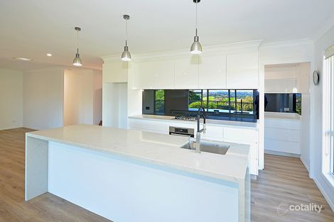 Property photo of 11 Castlecrag Avenue Banora Point NSW 2486