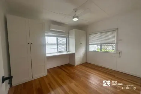 Property photo of 34 Idolwood Street Eastern Heights QLD 4305