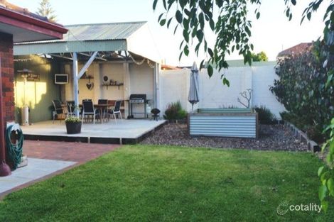 Property photo of 25 Duffield Avenue Beaconsfield WA 6162
