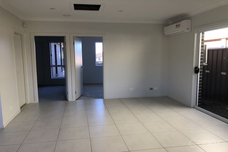 Property photo of 6 Bulolo Place Glenfield NSW 2167