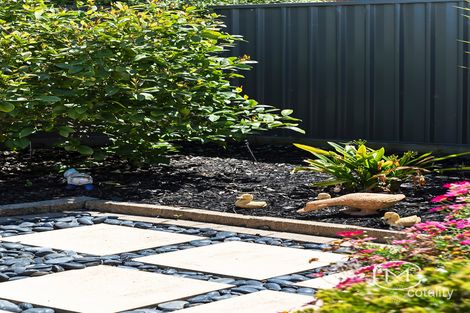 Property photo of 27 Perry Street Mernda VIC 3754