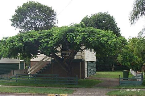 32 Christine Ave, Miami, QLD 4220