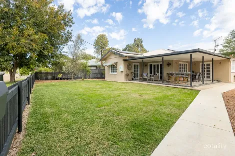 153 GALAH ST, LONGREACH, QLD 4730