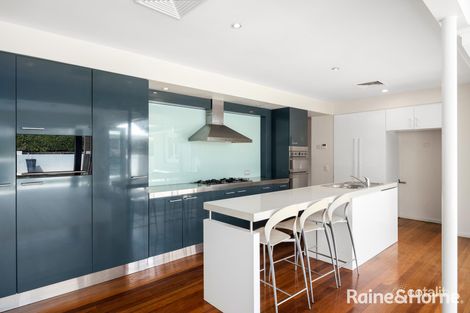 Property photo of 26 Nindethana Street Indooroopilly QLD 4068