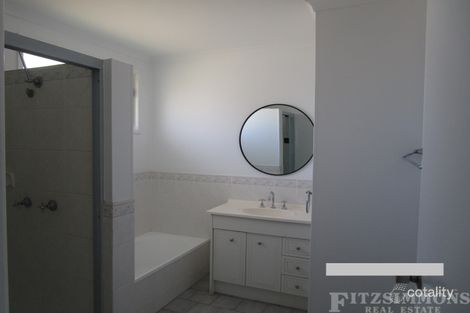 Property photo of 5 Mitchell Place Dalby QLD 4405