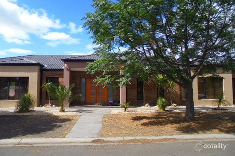 21 Brushwood Cct, Roxburgh Park, VIC 3064