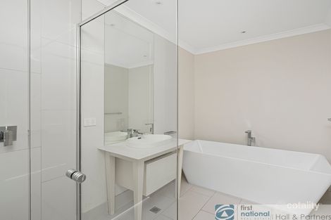 Property photo of 19 Amaryn Court Springvale VIC 3171