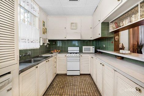 Property photo of 33 Lockhart Street Caulfield VIC 3162