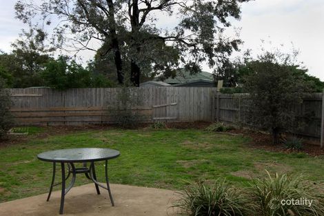Property photo of 28 Ruby Place Werribee VIC 3030