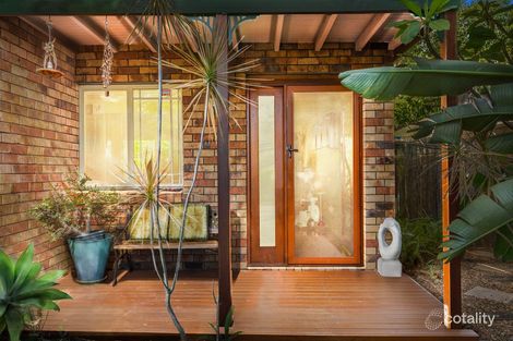 Property photo of 4/11 Jimbour Close Forest Lake QLD 4078
