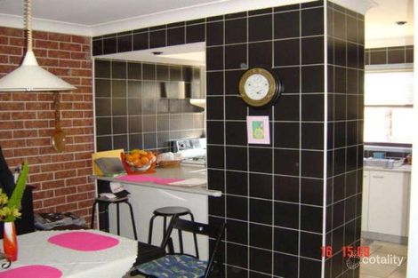 Property photo of 2/300 Jersey Road Plumpton NSW 2761