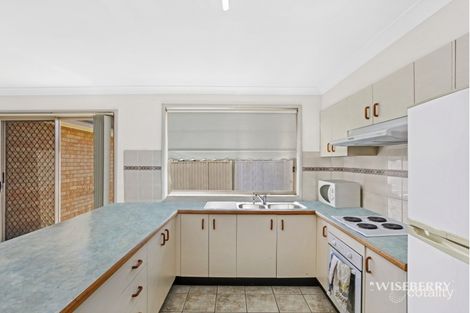 Property photo of 12 Foxtail Crescent Woongarrah NSW 2259