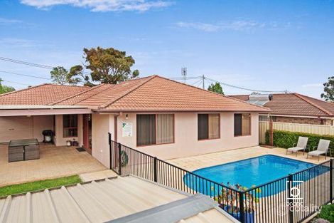 Property photo of 28 Scenic Circle Budgewoi NSW 2262