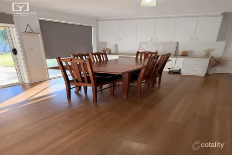 Property photo of 4 Dowson Place Mooroopna VIC 3629