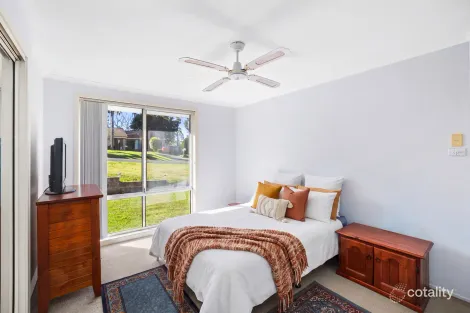 Property photo of 15 Charles Street Hill Top NSW 2575